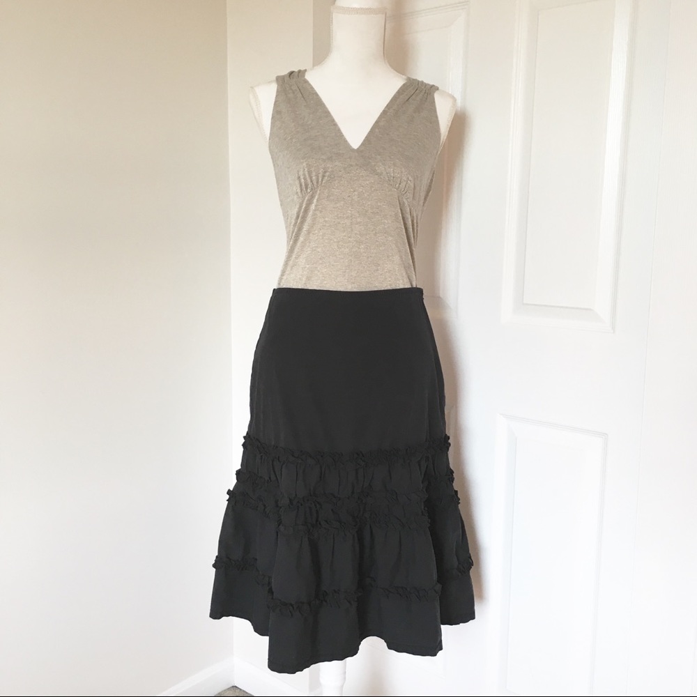 Ruffled-Tiered skirt